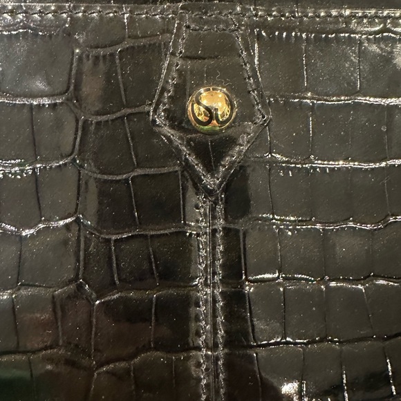 Vintage St. John Black crocodile patent leather clutch or purse. - Picture 2 of 12